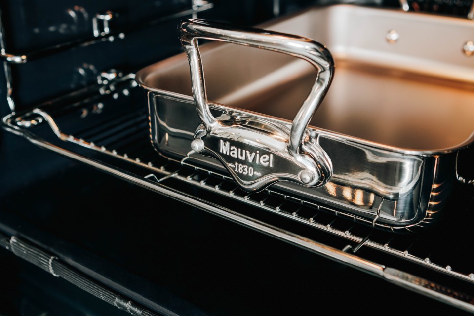 MAUVIEL-07